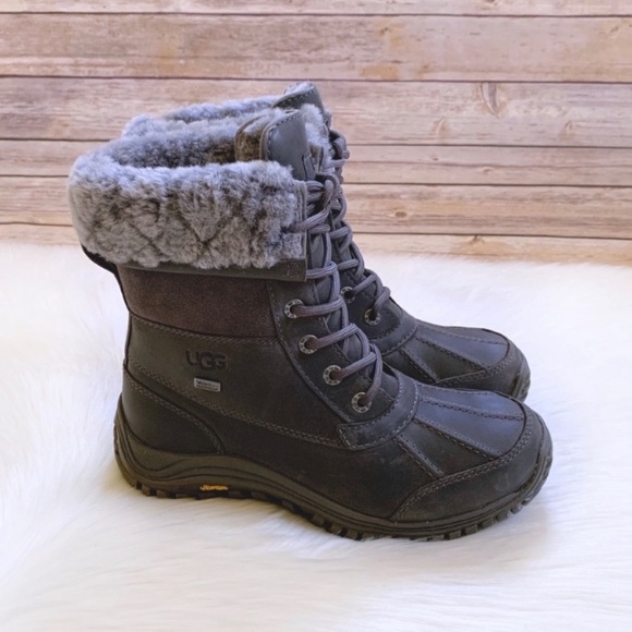 UGG Grey Adirondack Boot II Luxe Quilt Waterproof - Picture 2 of 10